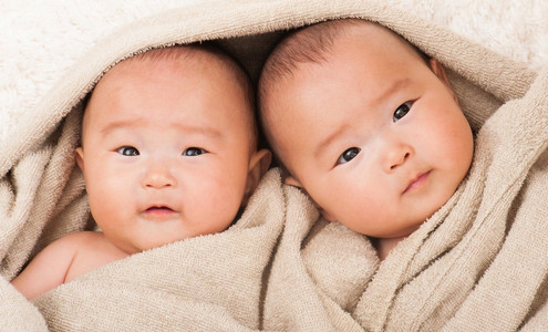 Cara Alami Hamil Anak Kembar