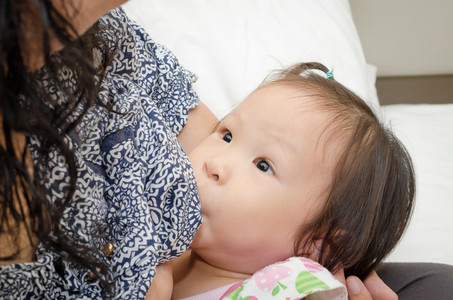 Perlukah Susu Untuk Ibu Menyusui? Apa Efeknya Pada Bayi?