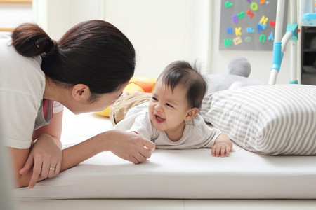 Cara Menentukan Suhu Ruangan yang Paling Tepat Untuk Bayi