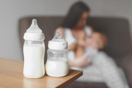 Takaran susu bayi baru lahir