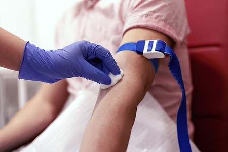Apakah Boleh Perokok Melakukan Kegiatan Donor Darah?