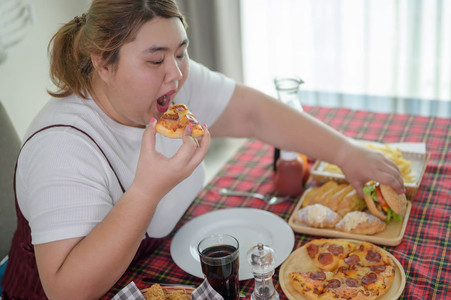 Ingin Segera Punya Anak? Jangan Biarkan Tubuh Mengalami Obesitas