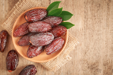 Pro dan Kontra Mengenai Manfaat Kurma