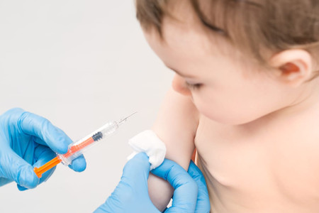 Hindari Kelumpuhan, Cegah dengan Imunisasi Polio Sejak Dini 