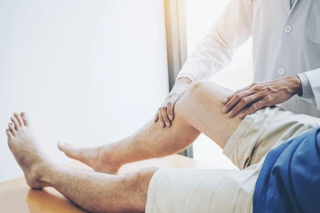 Cara Penanganan Cedera Lutut yang Membuat Sendi Menjadi Sakit
