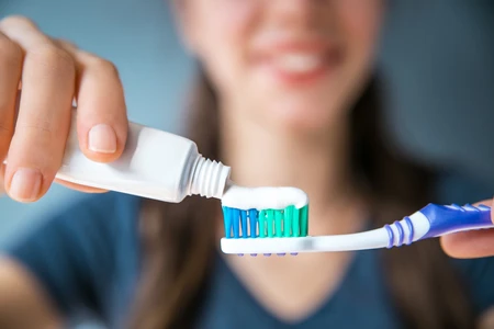 Hindari Kandungan Detergen dalam Pasta Gigi, Ini Bahayanya