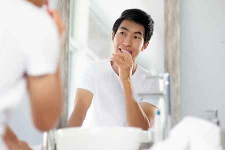 7 Langkah Menyikat Gigi yang Baik dan Benar