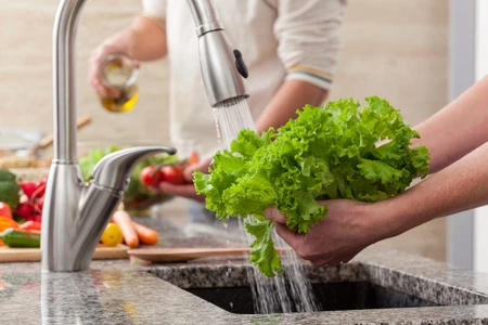 9 Langkah Mencuci Buah dan Sayur agar Bebas Pestisida
