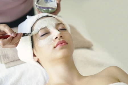 Setelah Facial Wajah, Hindari 8 Hal Ini Demi Hasil Maksimal!