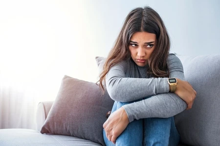 Memahami Kemungkinan Terjadinya Gangguan Psikotik pada Penyintas COVID-19