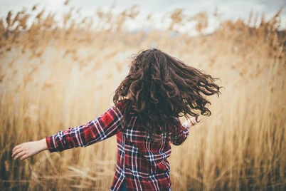 13 Cara Memanjangkan Rambut dalam 1 Minggu Tanpa Biaya Mahal