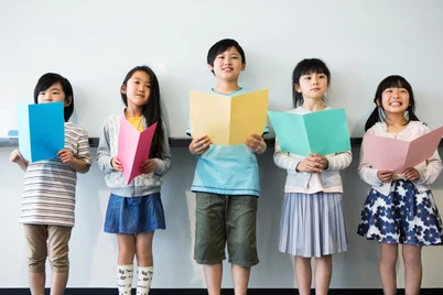 5 Cara Membuat Anak Lebih Percaya Diri