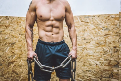 Cara Salah Dalam Membentuk Perut Sixpack