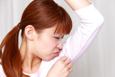 Cara Menghilangkan Bau Badan Dengan Mudah
