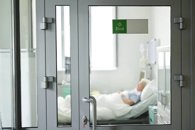 Seseorang Suspek Virus Corona, Harus Dikarantina Atau Isolasi?