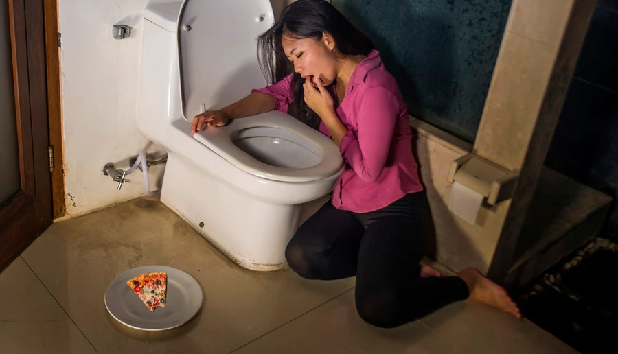 Penyebab Mual Setelah Makan dan Cara Mengatasinya