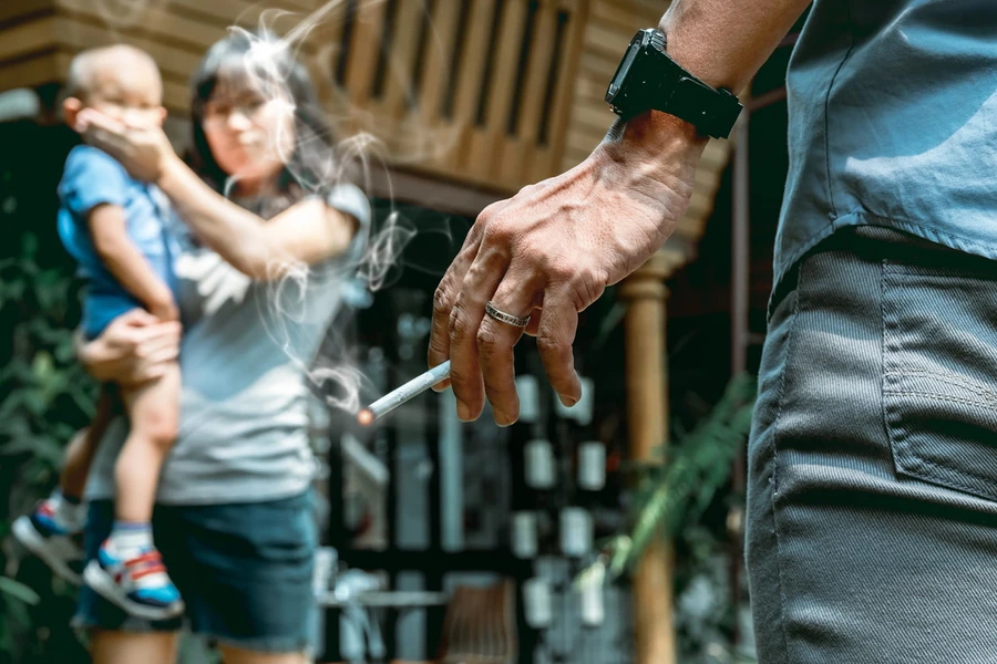 Potensi Penyakit Anak Jika Orangtua Merokok
