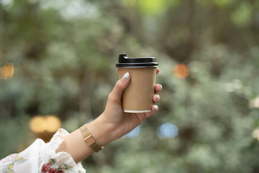 Jangan Langsung Minum Kopi Setelah Minum Obat, Ini Bahayanya
