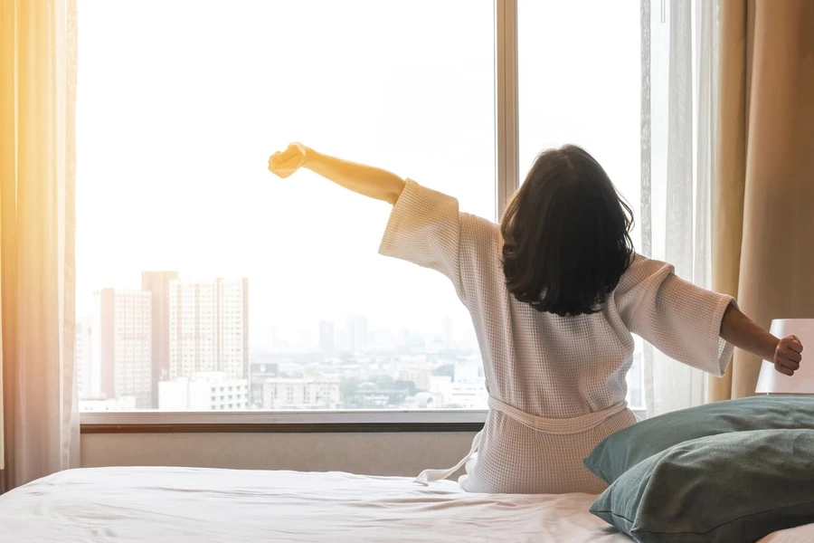 Tidur dengan Plester Mulut, Bermanfaat Atau Justru Bahaya?