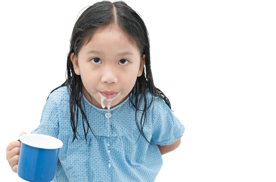 Beberapa Hal yang Perlu Anda Ketahui Mengenai Penggunaan Obat Kumur Pada Anak