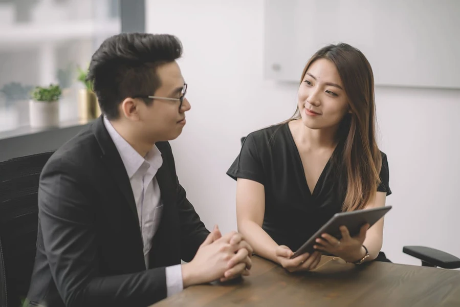 5 Tips Untuk Membangun Kepercayaan Diri Saat Berbicara Dengan Orang Lain