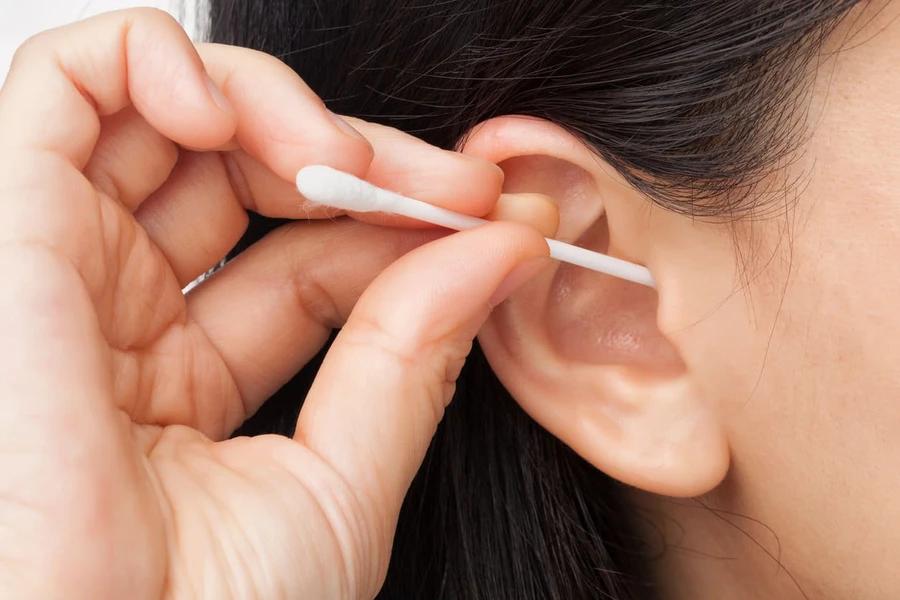 Berbahayakah Menggunakan Cotton Bud untuk Membersihkan Telinga?