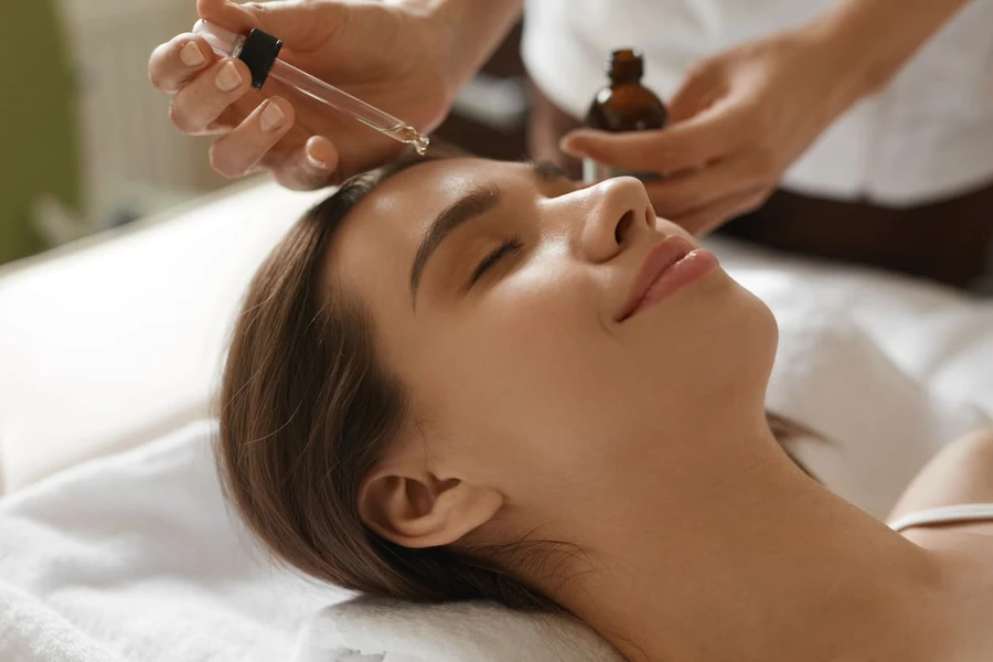 Ketahui Cara Memakai Serum Wajah yang Benar