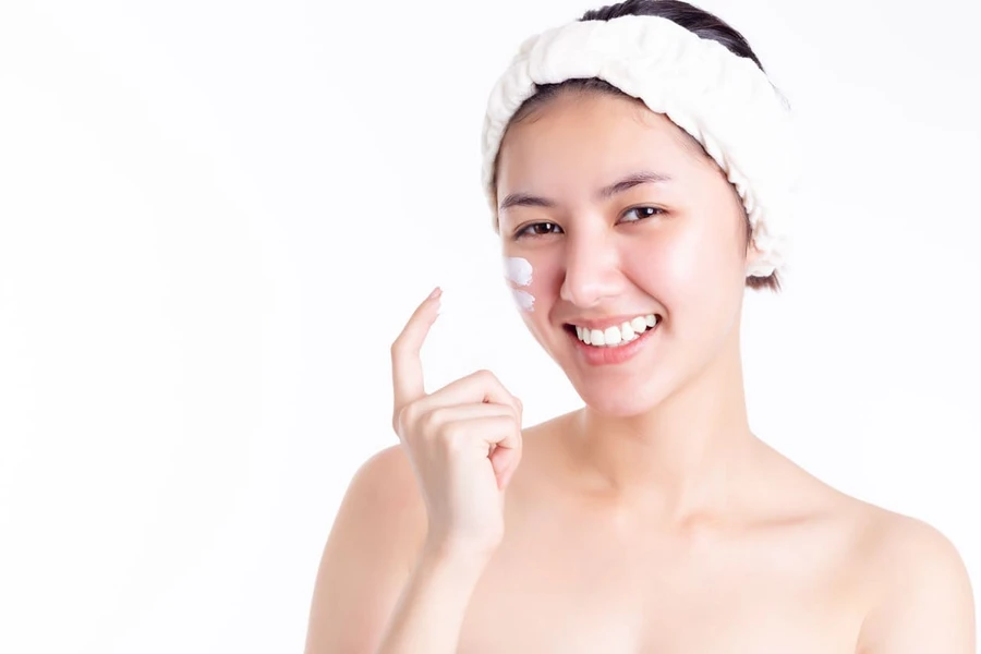 7 Bahan Dalam Krim Anti-Aging yang Perlu Anda Tahu