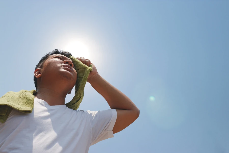 Gejala dan Cara Pencegahan Serangan Panas (Heat Stroke) 