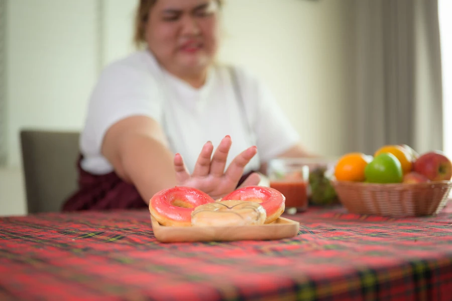 5 Cara Turunkan Nafsu Makan yang Terlalu Tinggi