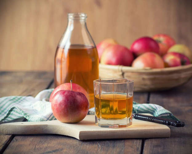 10 Manfaat Cuka Apel dan Cara Menggunakannya