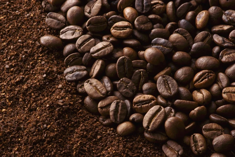 15 Manfaat Green Coffee Untuk Kesehatan, Kulit, dan Rambut