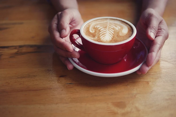 Kopi dan Kafein: Jumlah Aman dan Efeknya Pada Tubuh
