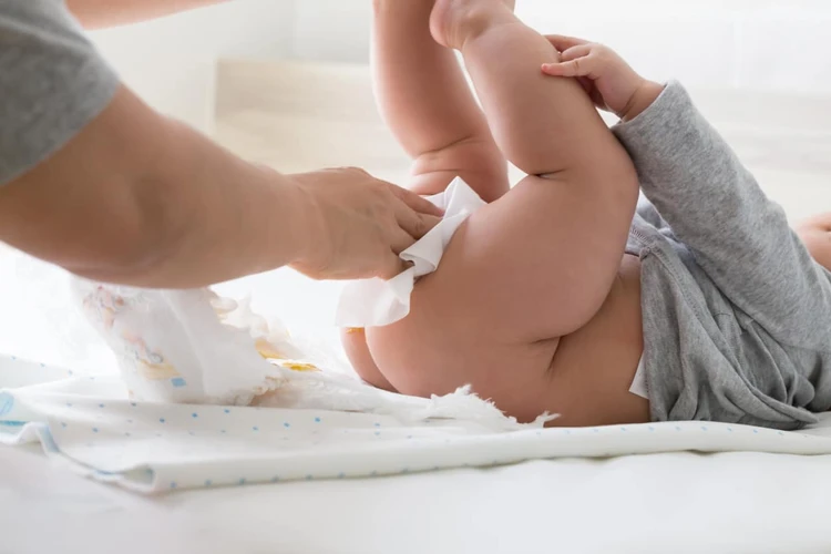 6 Hal Penyebab BAB Tidak Teratur pada Bayi