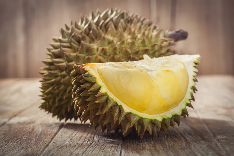 Kupas Tuntas Manfaat Durian dan Bahayanya Bagi Kesehatan