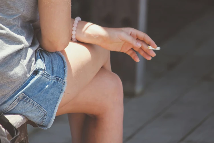 Jurus Ampuh Supaya Remaja Berhenti Merokok