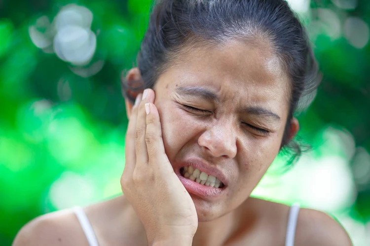 7 Penyebab Sakit Gigi yang Sering Terjadi