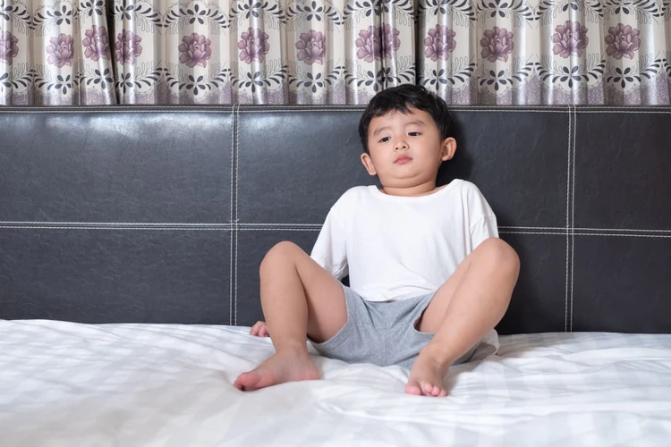 Otot Duchenne Pada Anak: Penyebab, Gejala, dan Obat