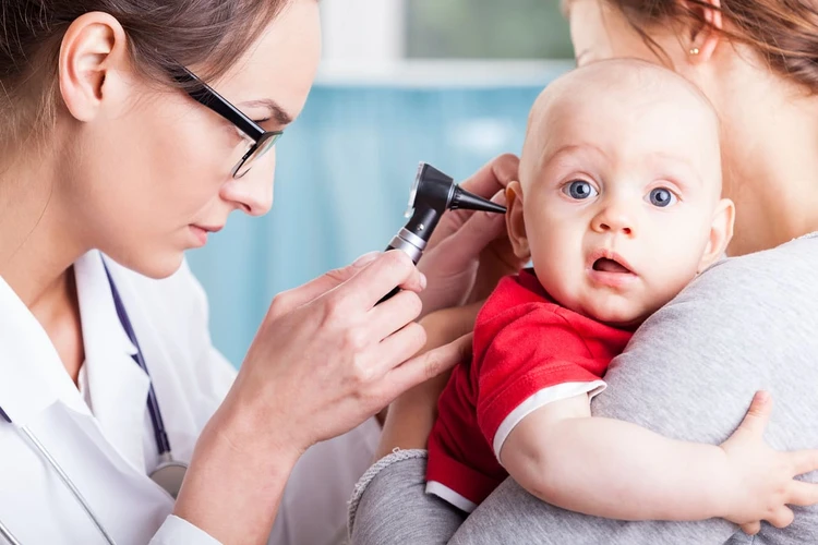 Infeksi Telinga Pada Anak: Penyebab, Gejala, dan Obat
