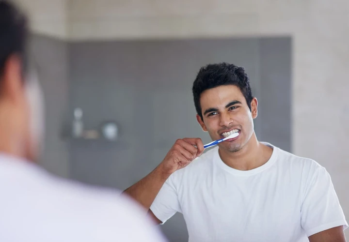 Pentingkah Berkumur dan Sikat Gigi Lebih Sering Bagi Para Perokok