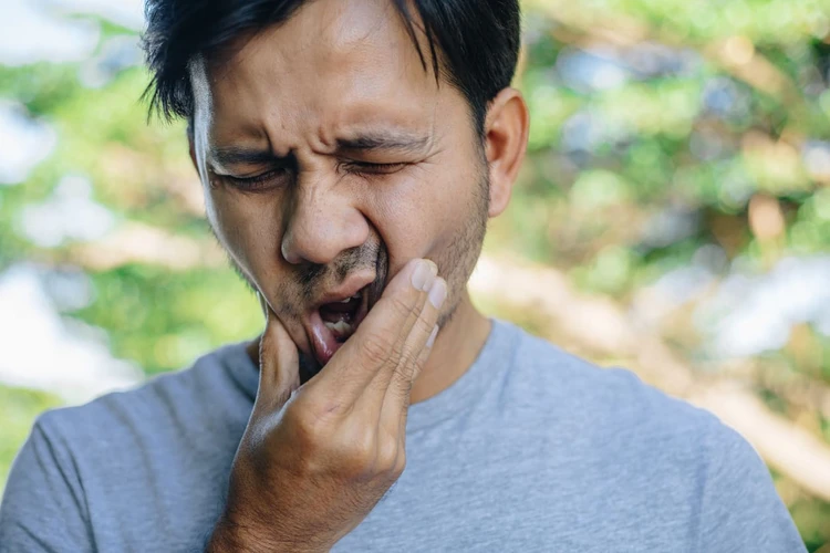 Efek Merokok terhadap Kesehatan Mulut