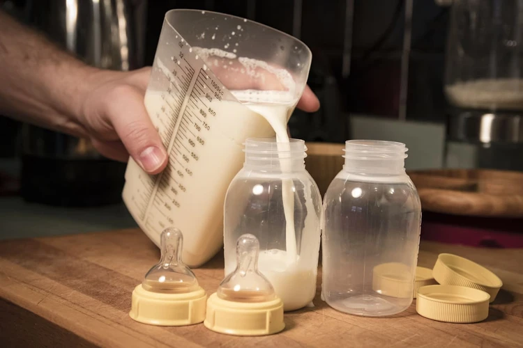 Kapan Bayi Dapat Mengonsumsi Susu Kedelai, Dan Mitos Mengenai Susu Kedelai Formula