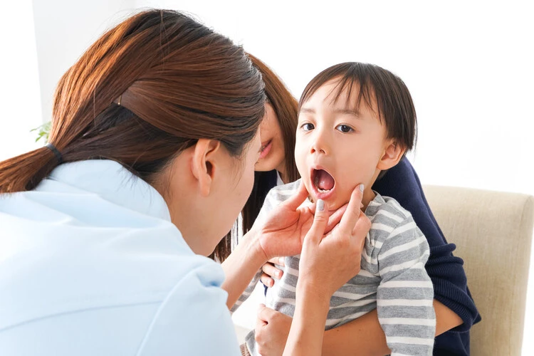 Penyebab dan Cara Mengatasi Karies Gigi pada Anak