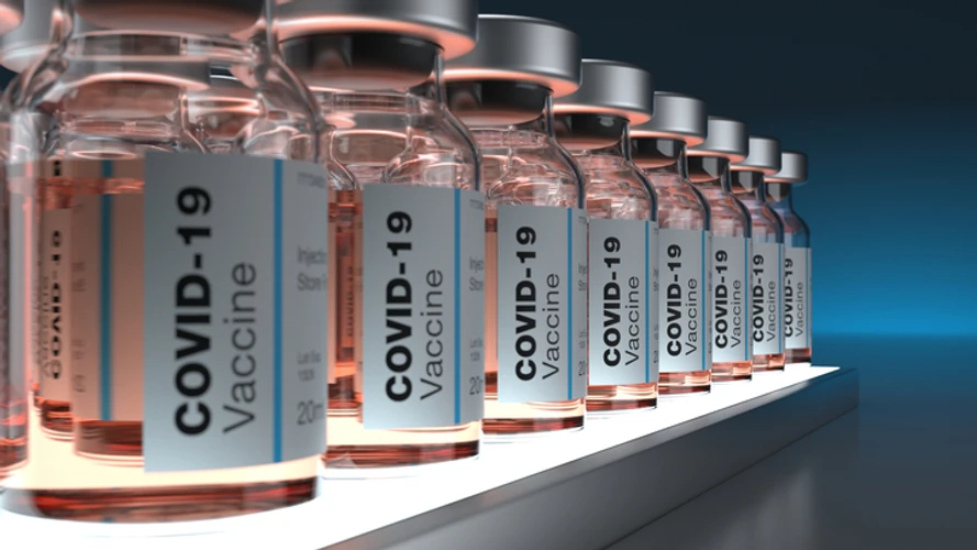 Vaksin COVID-19 Dosis Ketiga untuk Tenaga Kesehatan, Ini Manfaatnya