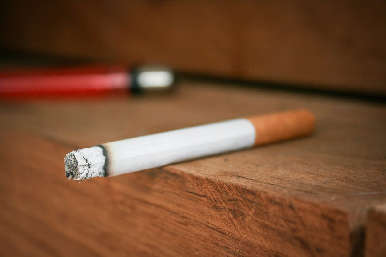 Nikotin merupakan zat berbahaya yang sanggup ditemukan pada
